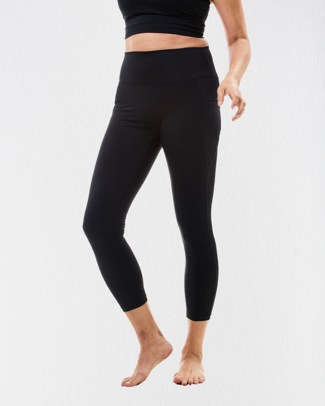 Pocket Leggings 24" in Eclipse