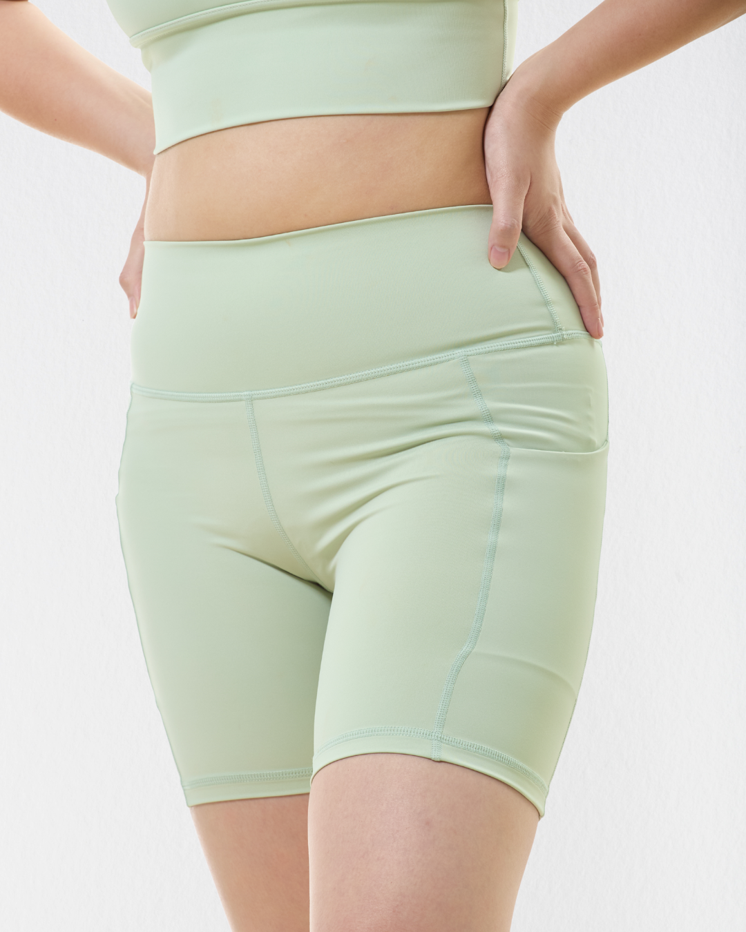 Pocket Shorts 6" in Celadon