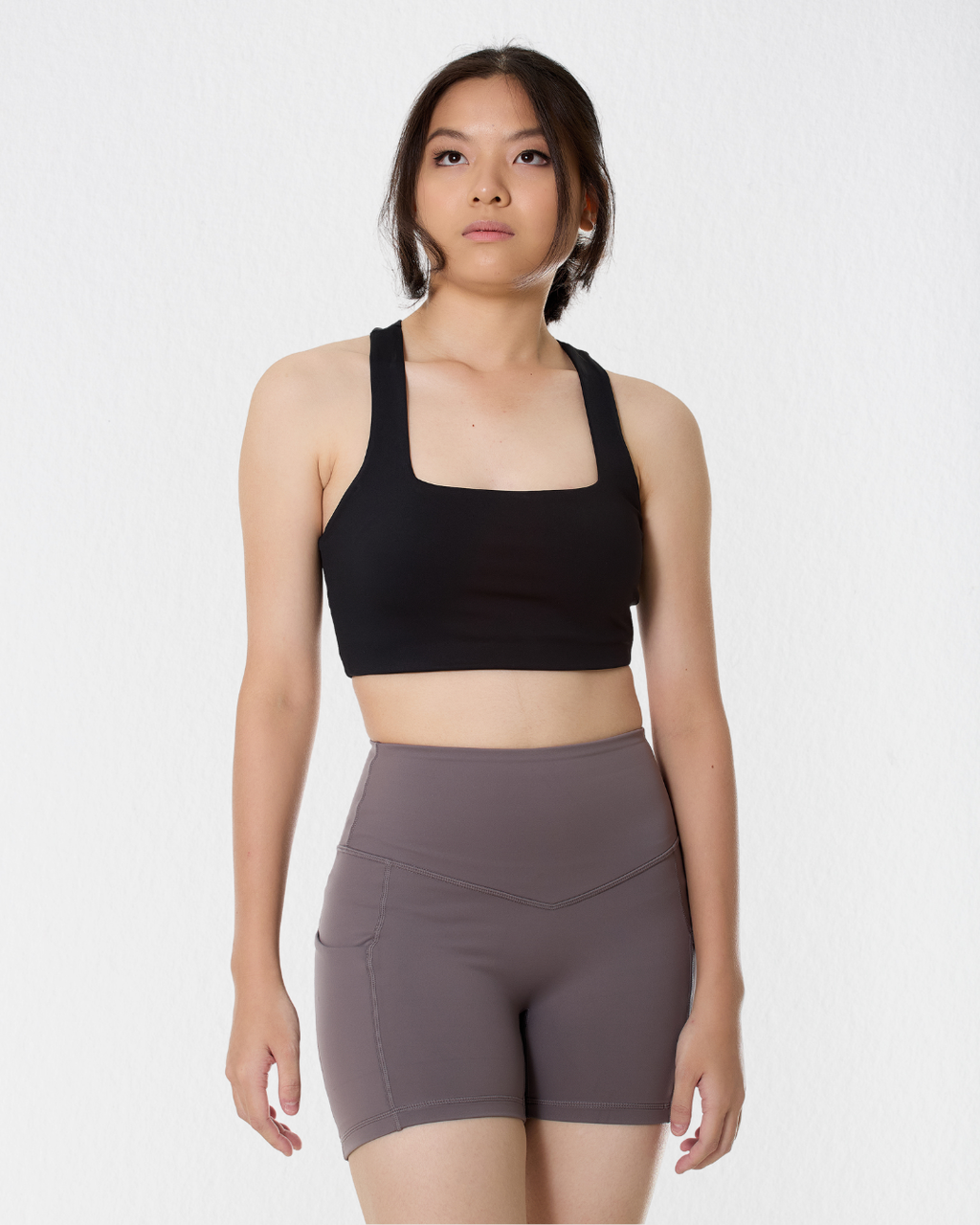 Pocket Shorts 4" in Moon