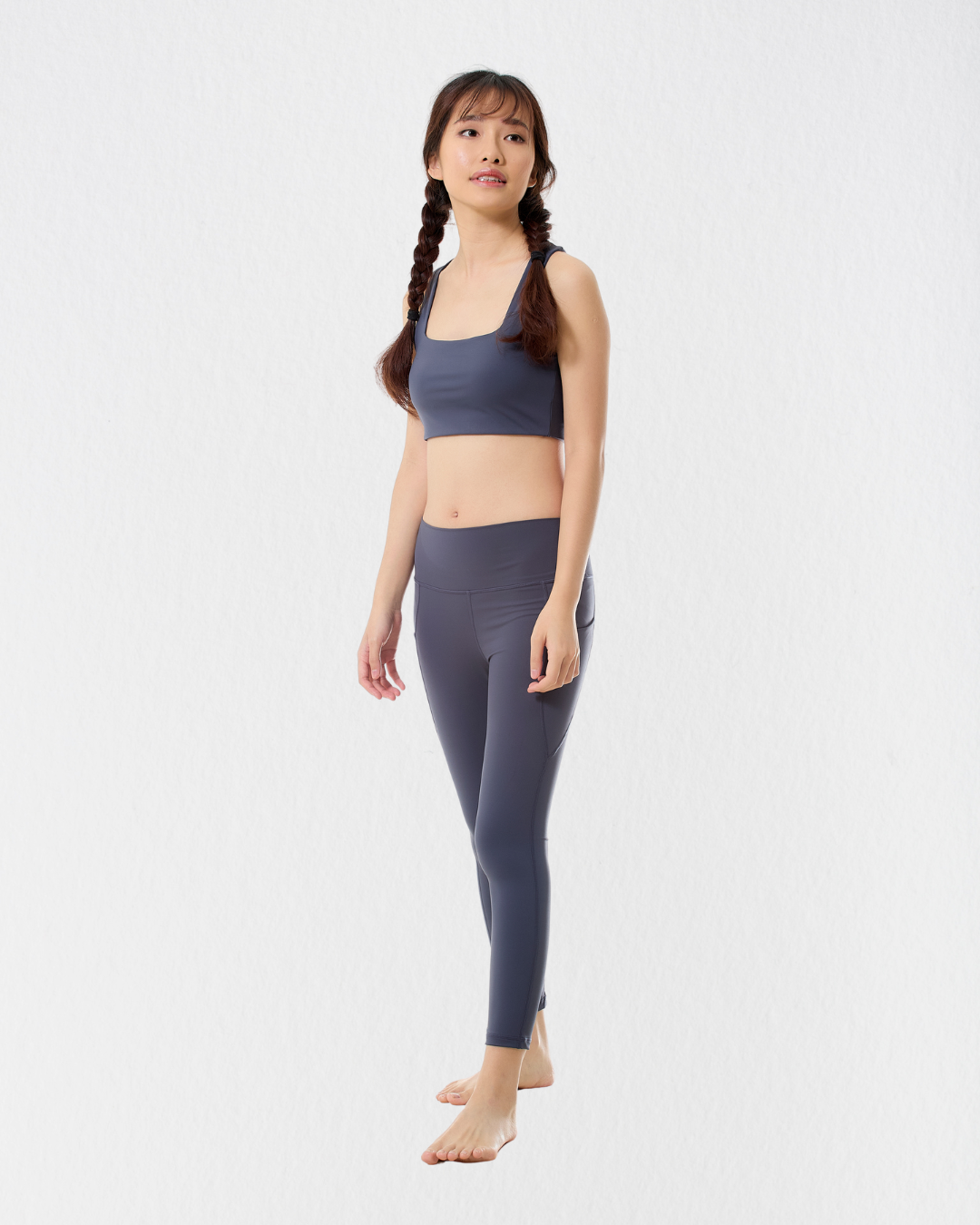 Pocket Leggings 24" in Astral