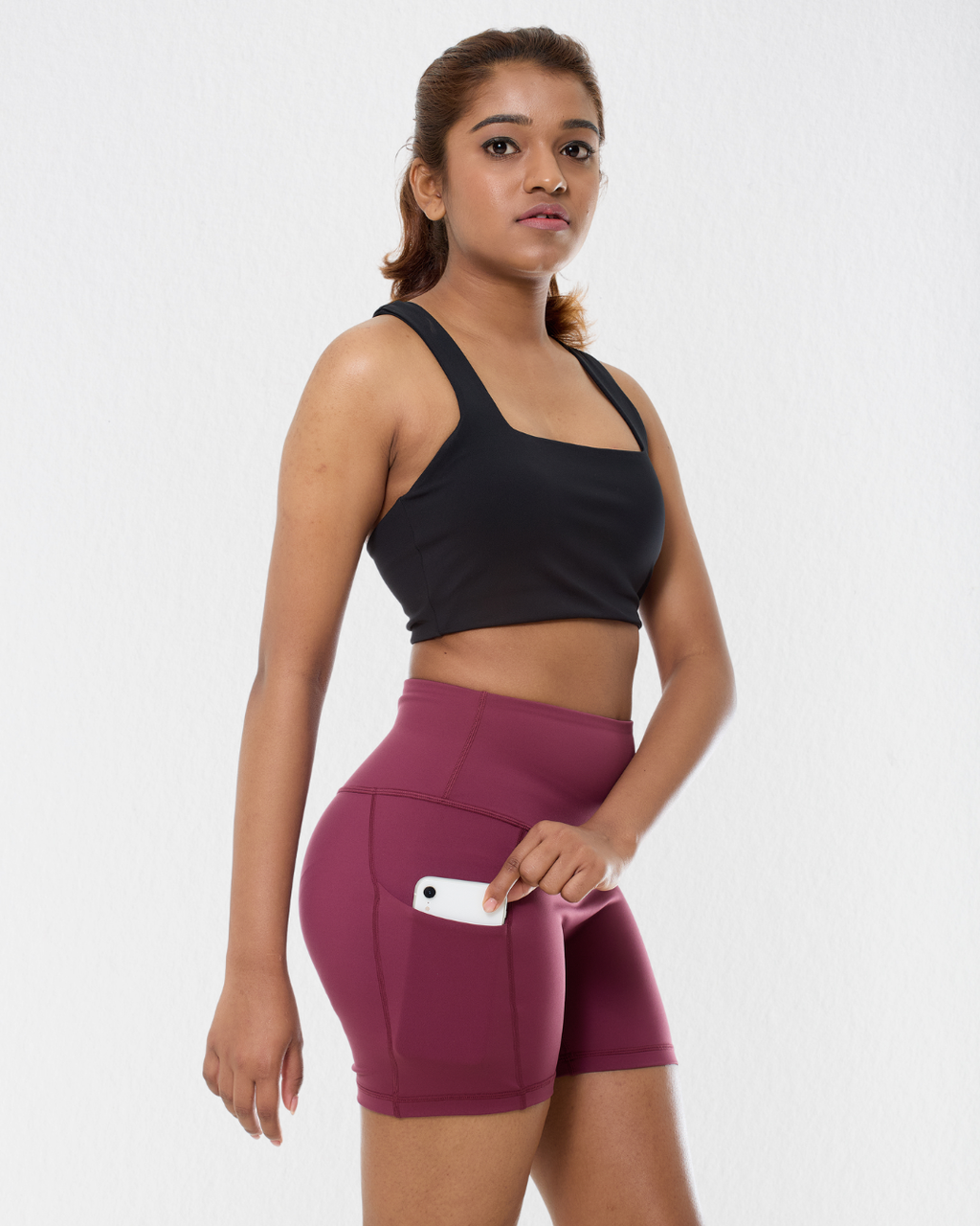 Pocket Shorts 4" in Mulberry