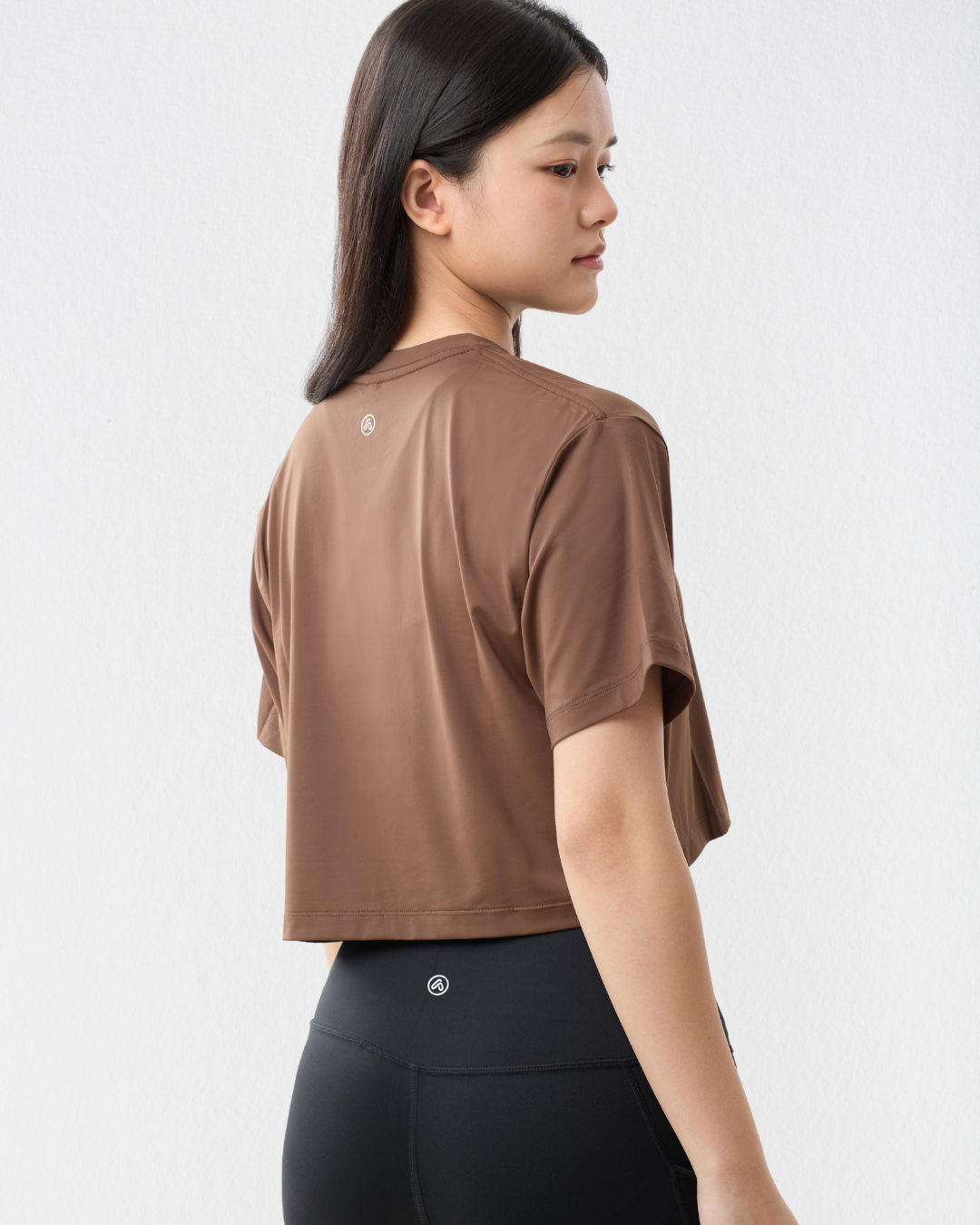 Essential Crop Tee in Mocha
