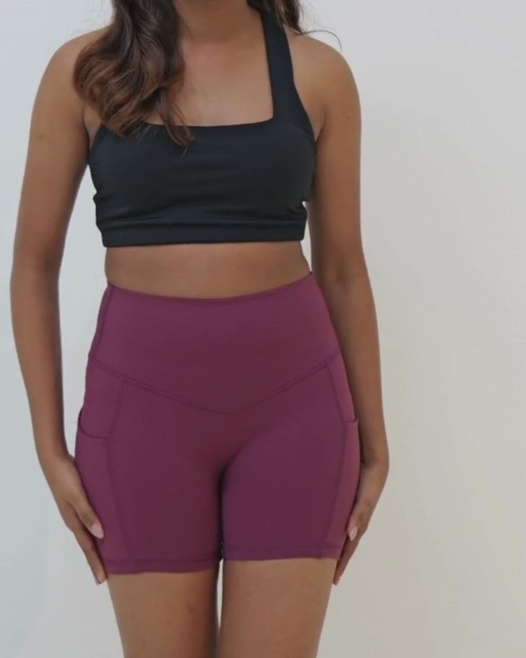 Pocket Shorts 4" in Mulberry